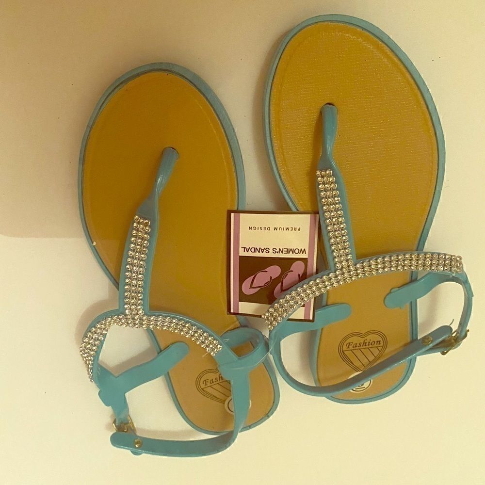 Women’s Fashion Rhinestone Sandals size :6🎀